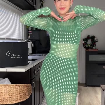 Cool girls don’t…