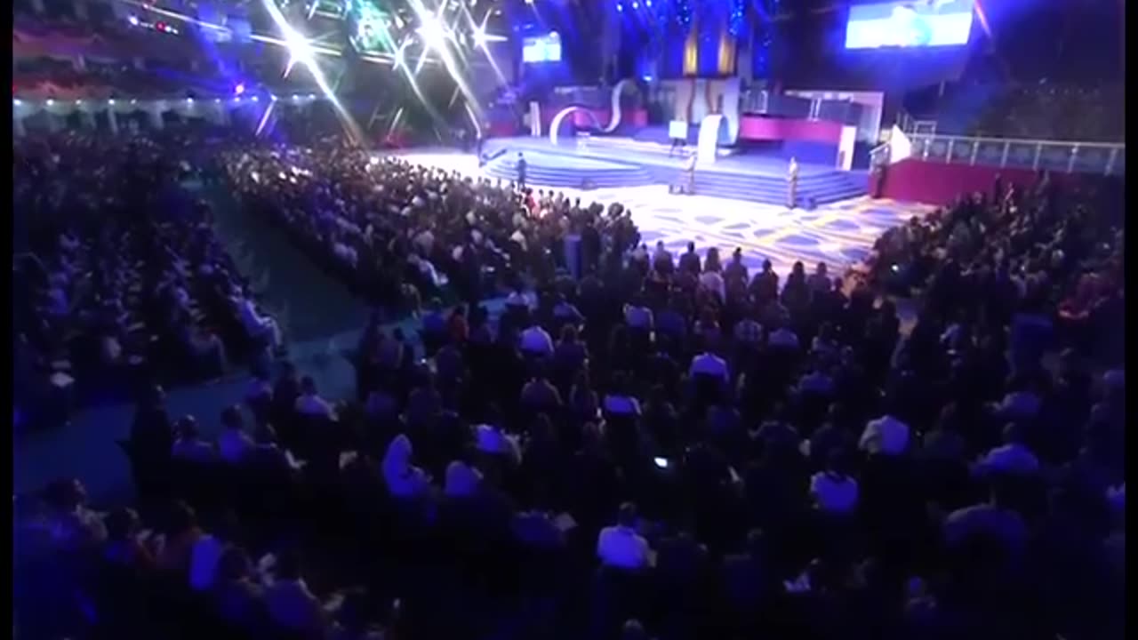 PREVAILING PRAYER BY PASTOR CHRIS OYAKHILOME.