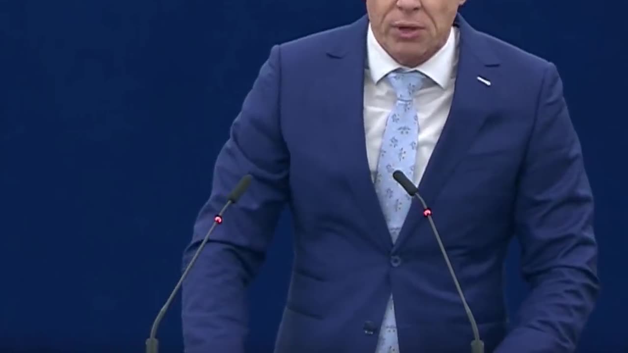 Netherlands - Rob Roos standing up for the citizens