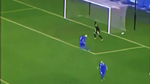 Crazy Goalkeeper Skill!