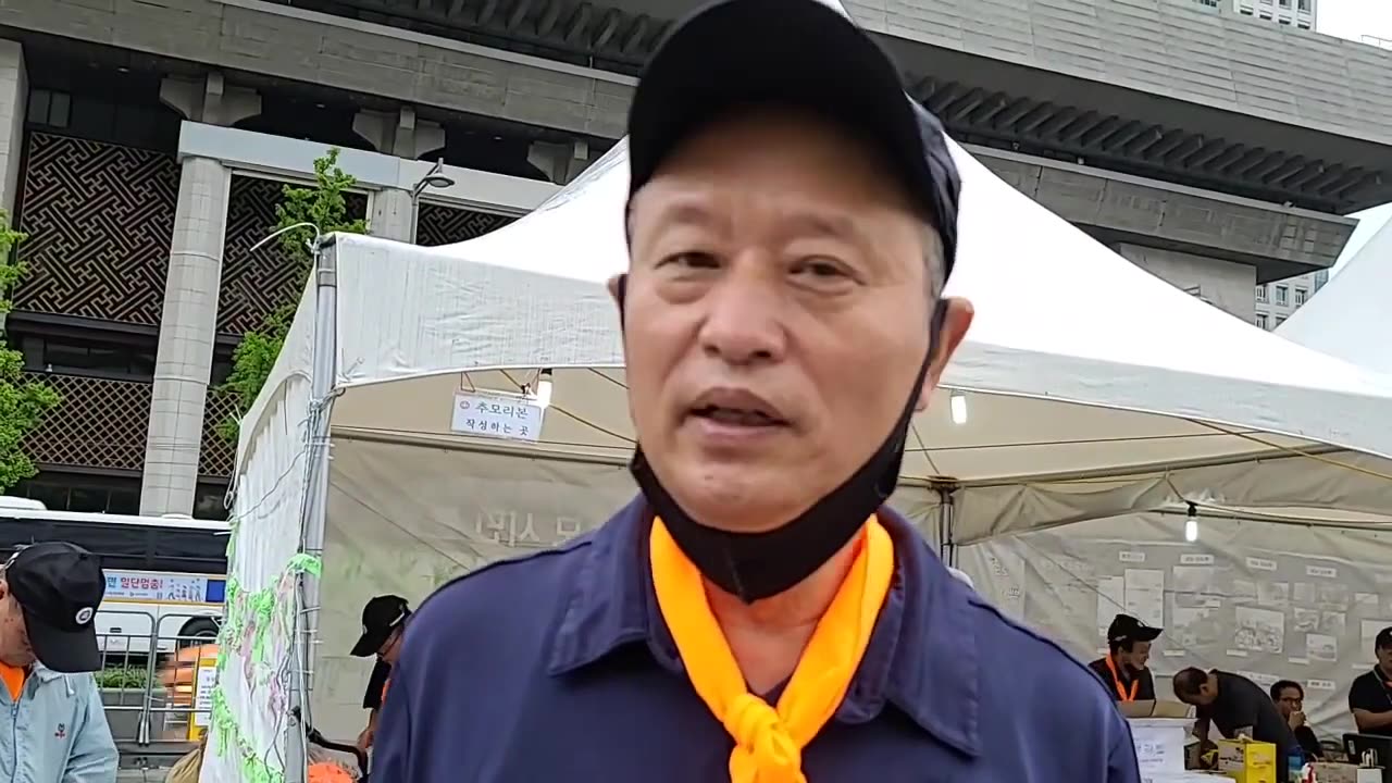 20200912_V3_S01(sc8VYDb6lls)광복절 이른 아침 백선엽장군 분향소에서 행사 준비중인 나라지킴이 고교연합