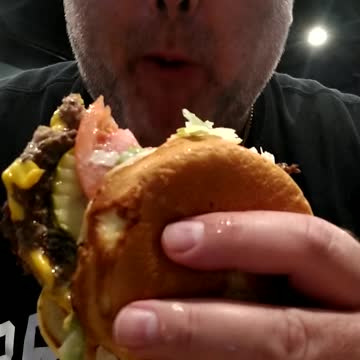 Fat man devours Double Cheeseburger! MUKBANG #mukbang #fat #eat #hairy #funny
