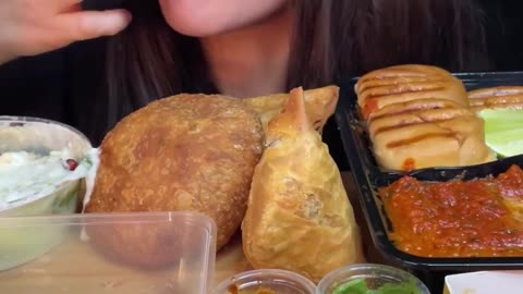 ASMR INDIAN STREET FOOD MUKBANG _ EATING DAHI PURI, PAV BHAJI, SAMOSA, KACHORI, JALEBI #shorts