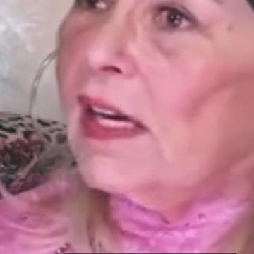 Roseanne Barr Dropping Truth Bombs