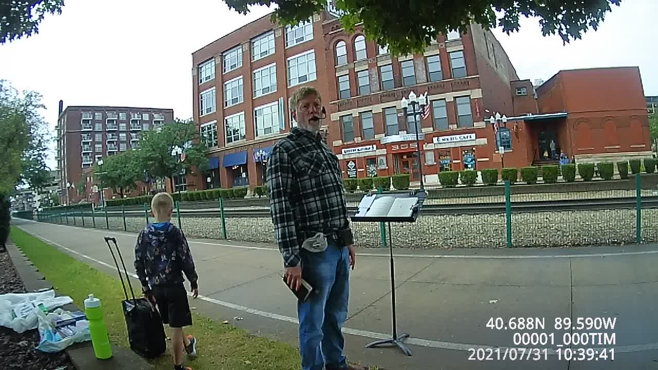 Del at the Peoria Farmer's Market, Open air Gospel.