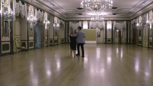 Broadmoor Waltz - Drifting and Dreaming