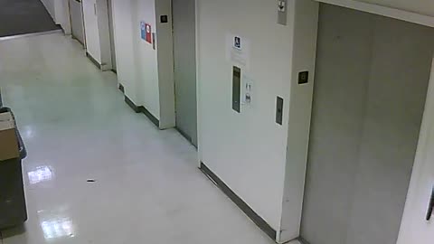 3904PSQB06FreightLobbyRear_2021-01-06_11h00min00s703ms.mp4