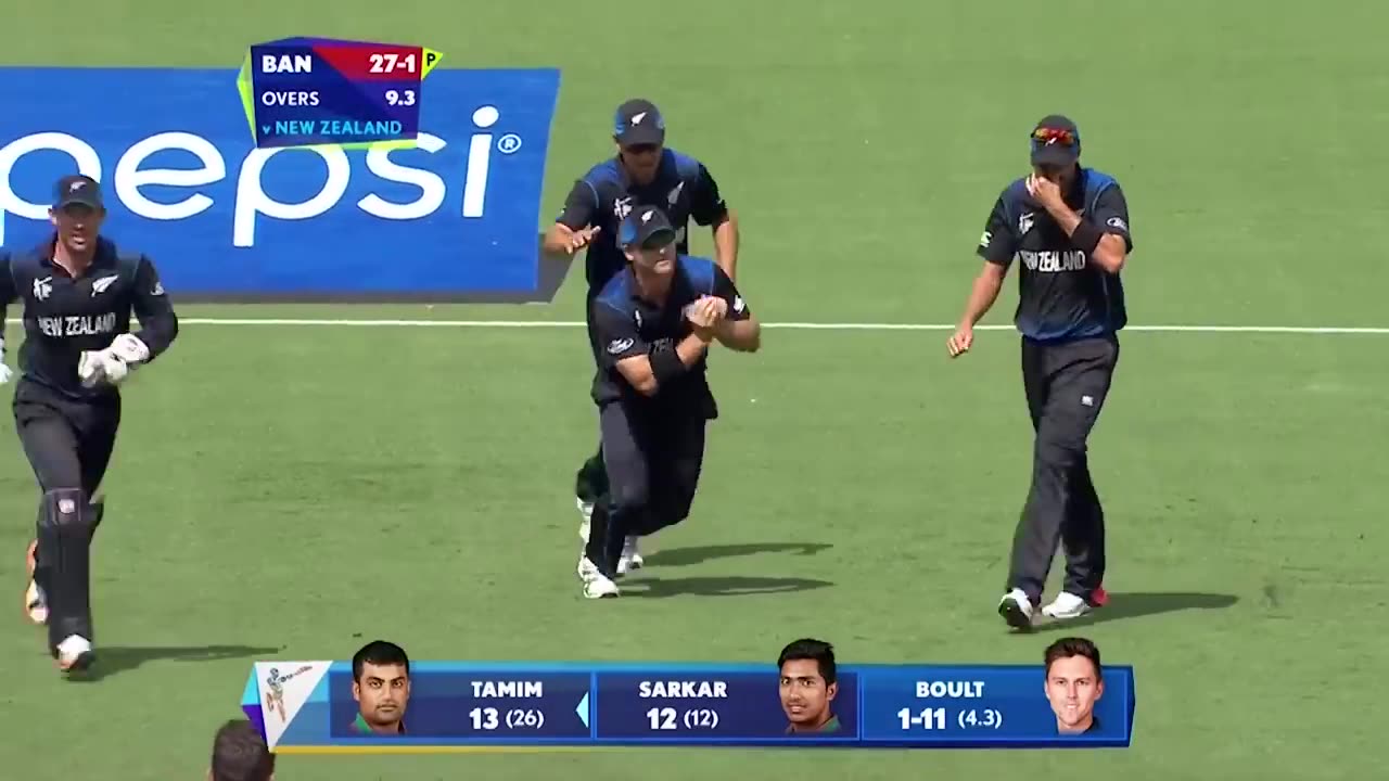 top wickets in 2015 wc