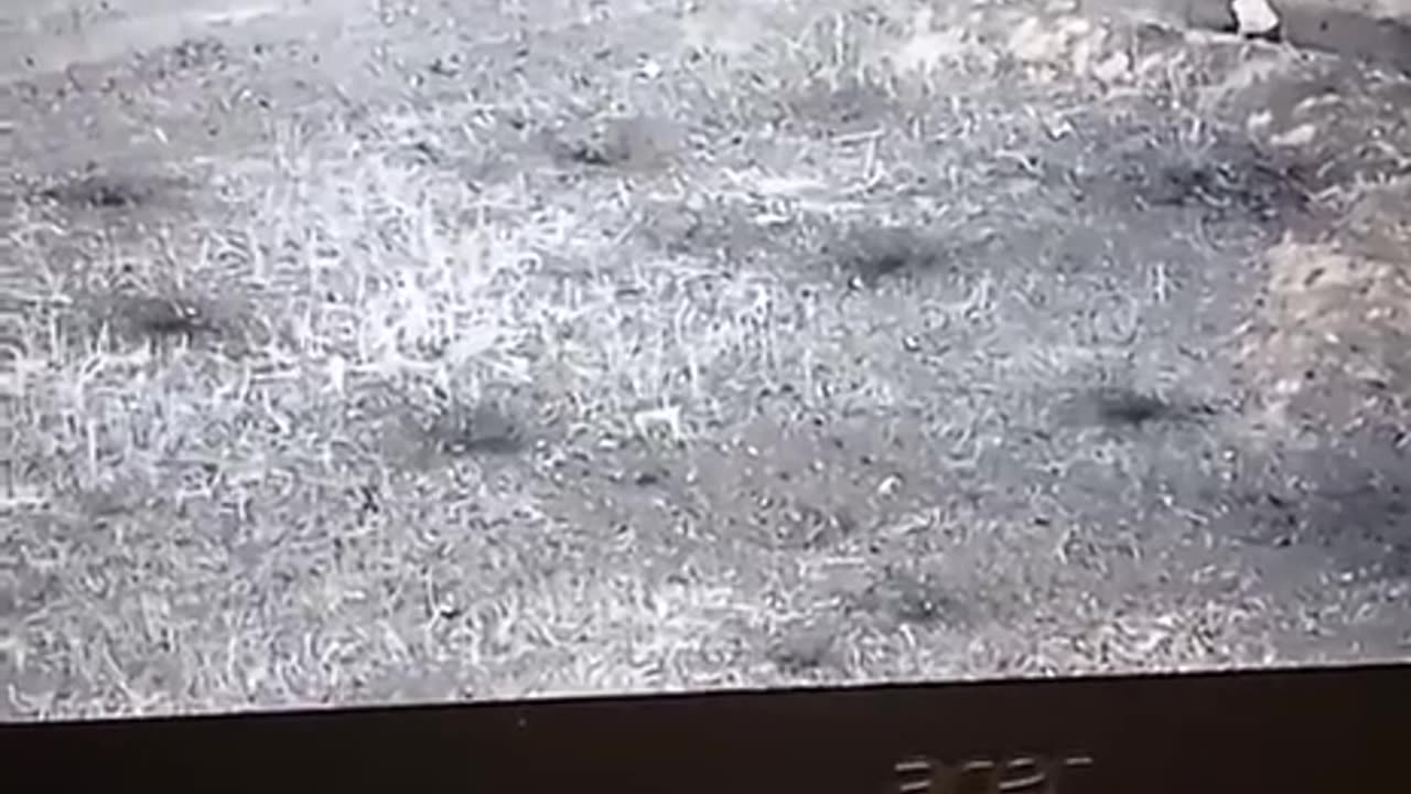 Ukrainian Michael Jordan destroys 2 scumbags with one throw of a grenade