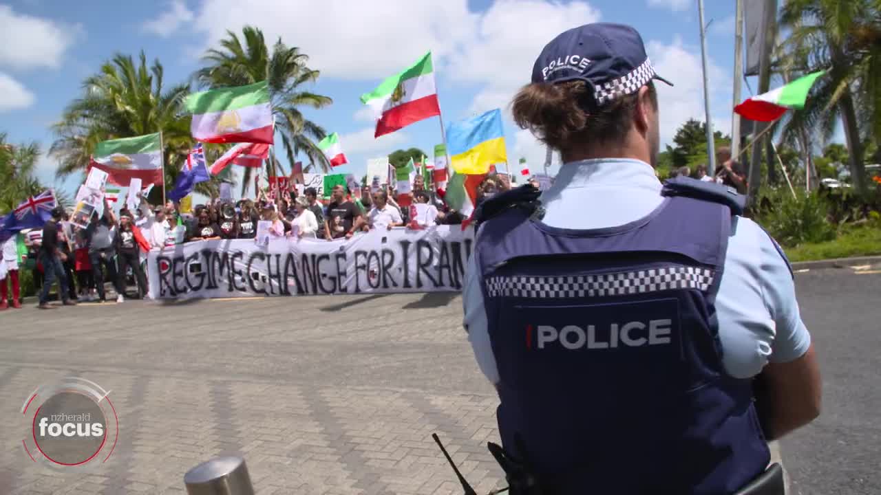 Kiwi Iranians gather outside Labour Party Conference, demand stronger action | nzherald.co.nz