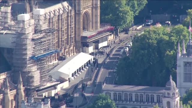 Aerials show large queue to see Queen lying in state