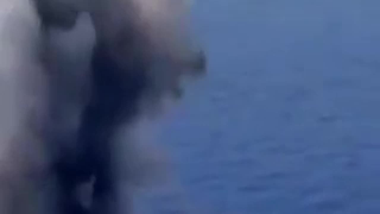 2024-01-04 Video diffuso dagli Houthi su attacco ad una petroliera