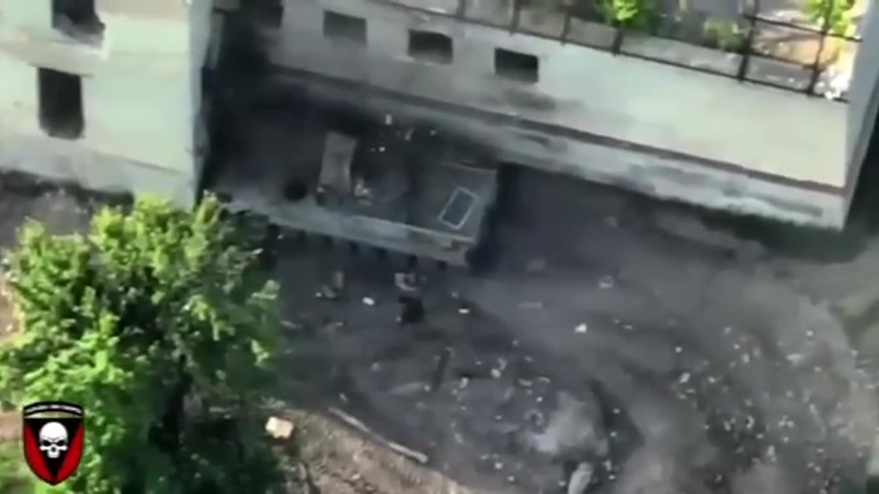 Black Zaporozhets destroy enemy BMP-1 near Vuhledar with kamikaze drone
