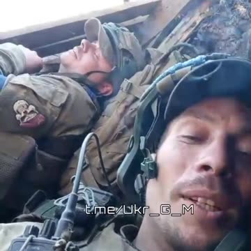 Russian forces continue to cover Ukrainians with heavy fire