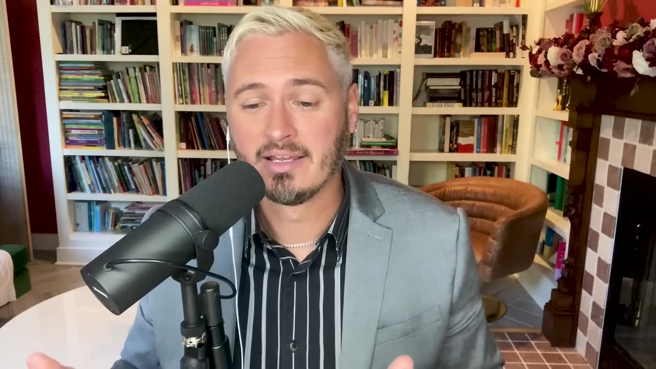 SHOCK POLL: Trump WINNING With Arab-American Voters _ The Kyle Kulinski Show