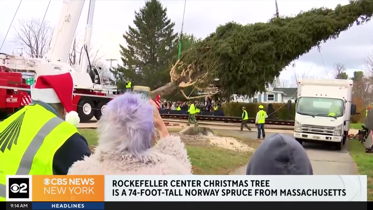 Rockefeller Center Christmas Tree Arrives in New York City