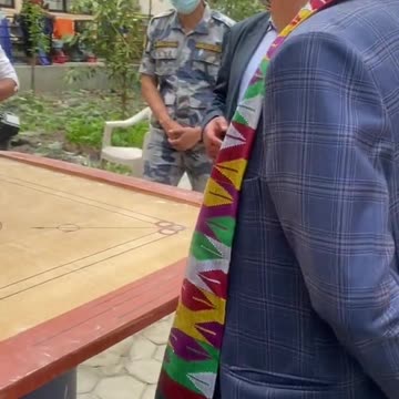 Prime minister playing carromboard