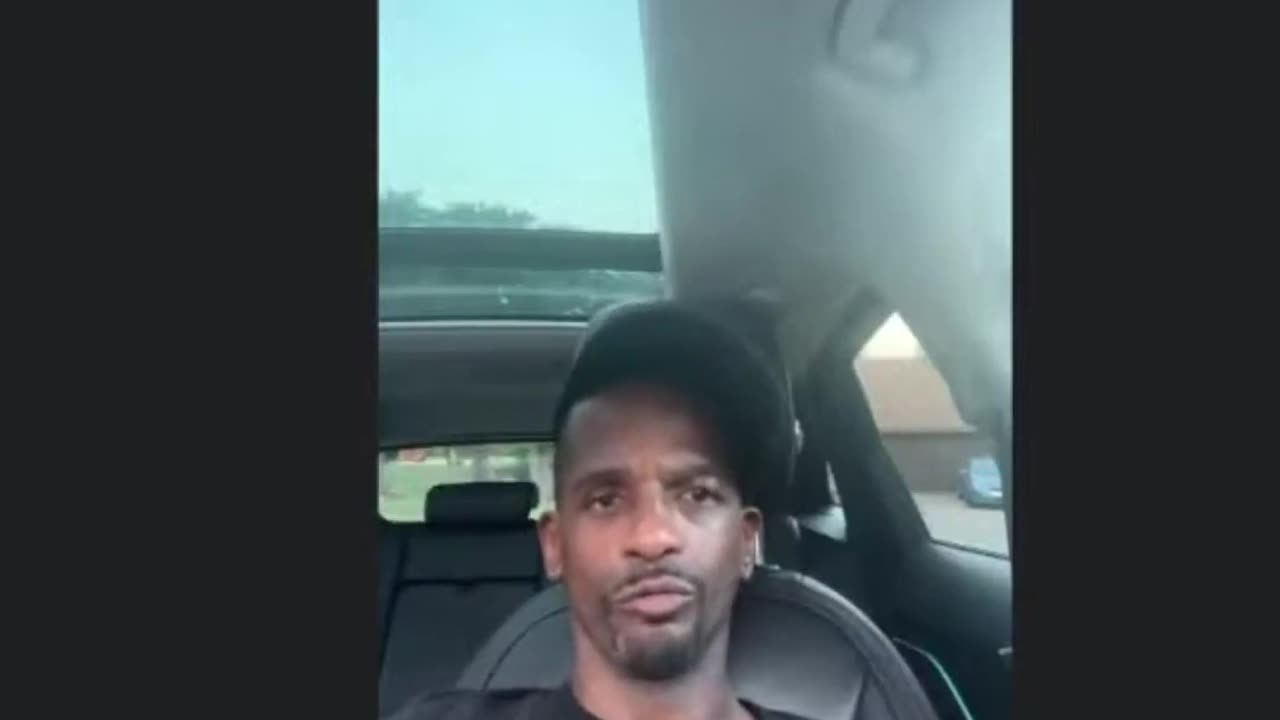 Charleston White told Adin Ross He "don't like white people"