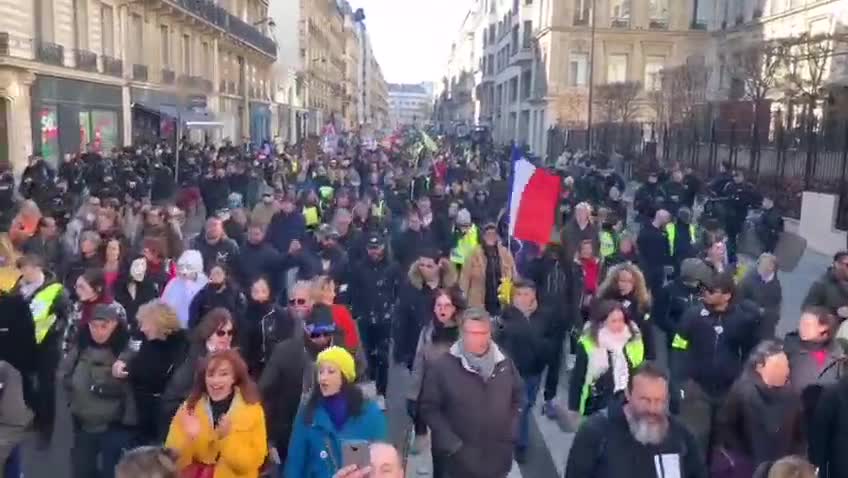Paris Has Had Enough of Emmanuel Macron and the World Economic Forum