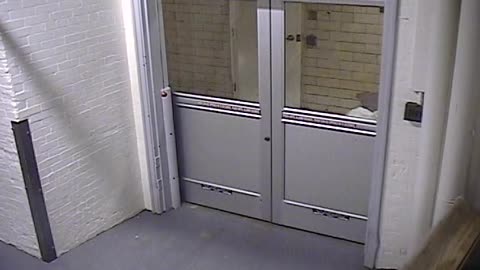 5501LHOBBALoadingDockEast_2021-01-06_02h00min00s810ms.mp4