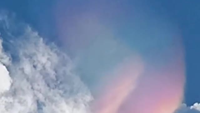 The aurora that was so amazing happened in singapore in the afternoon