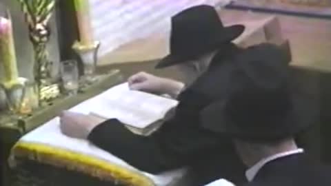 34. Vov Tishrei 5751, Mincha and Maariv = ו' תשרי תנש"א