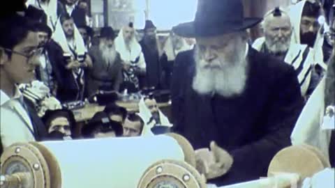 6. Hei Tishrei 5745 - Krias Hatorah (freidin) = ה' תשרי תשמ"ה