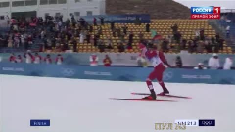 Alexander Bolshunov won gold in the 28.4 km ski mass start in Beijing!