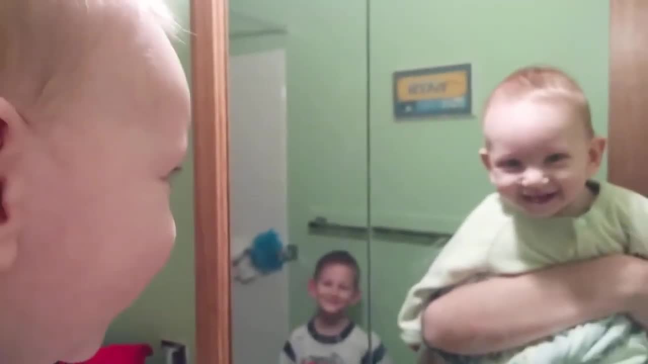 100 Best Baby Videos -Try Not to Laugh 2021 with Funny Baby Video