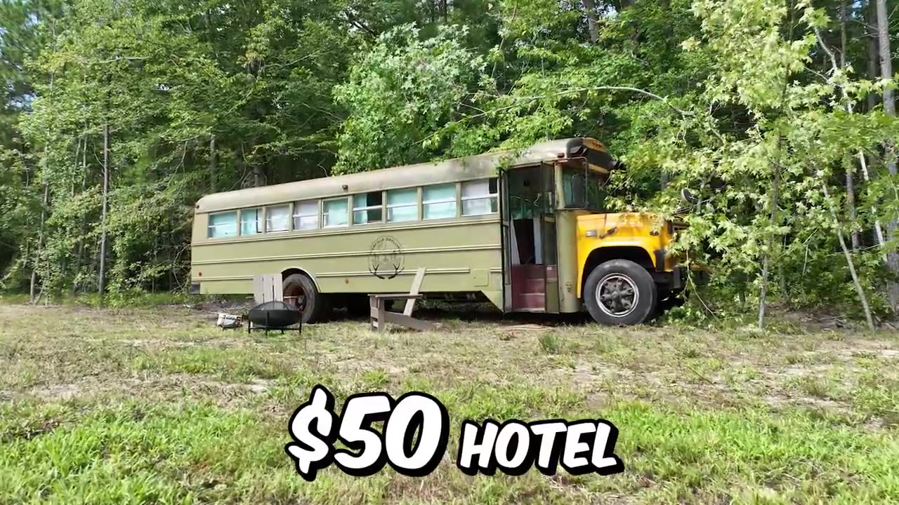 $1 Vs $1,000,000 Hotel Room!