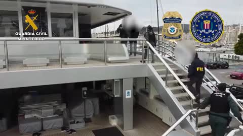 FBI SEIZES $90 Million Yacht Owned By Friend Of Putin
