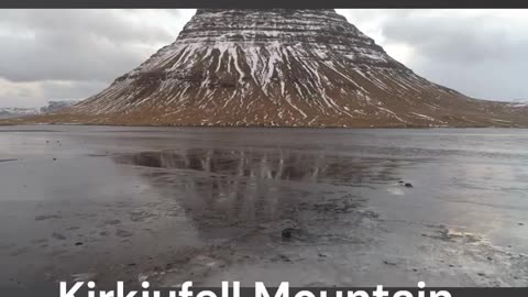 🥶 Kirkjufell Mountain Over Ice Lake: A Breathtaking Icelandic Landscape! ❄️