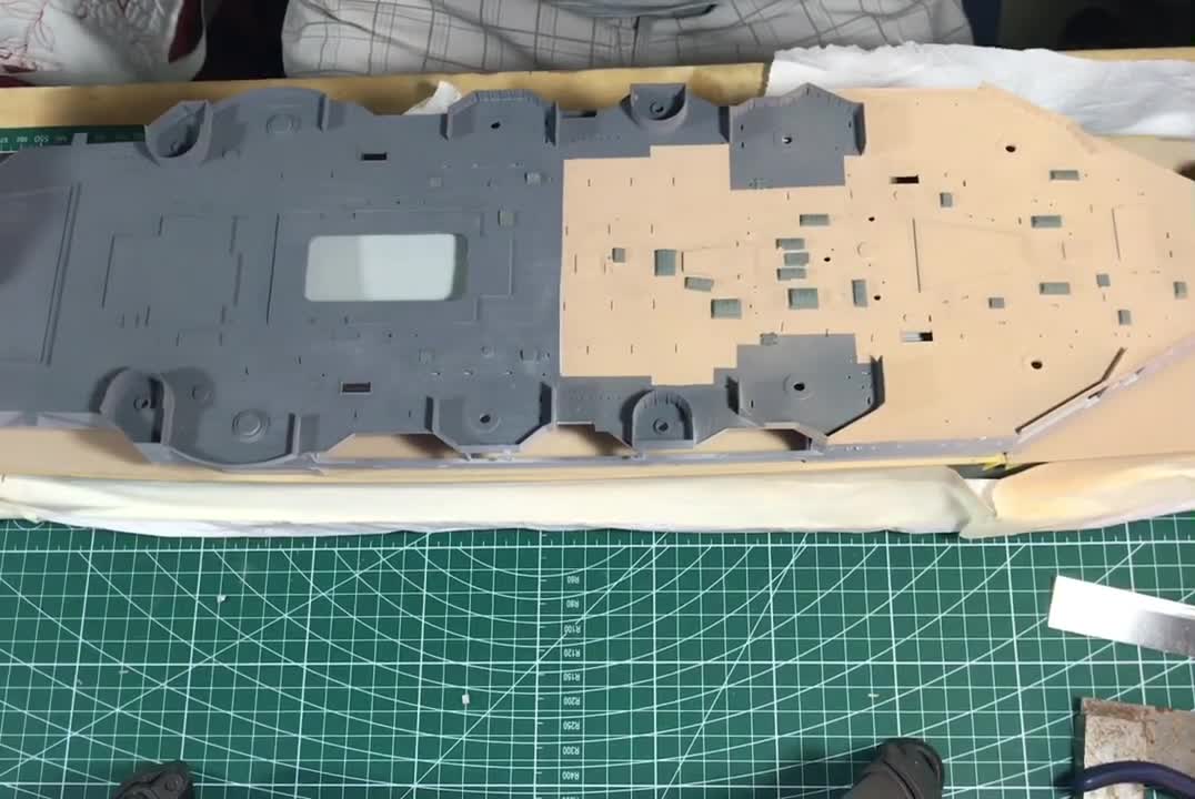 Building HMS Hood part 14