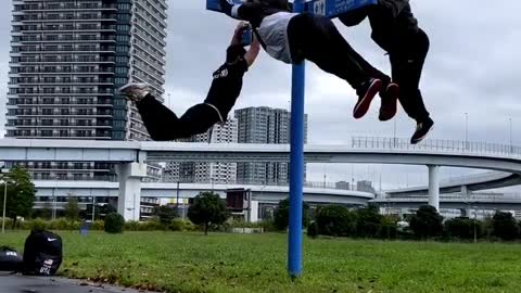 Amazing group flip 😱😍