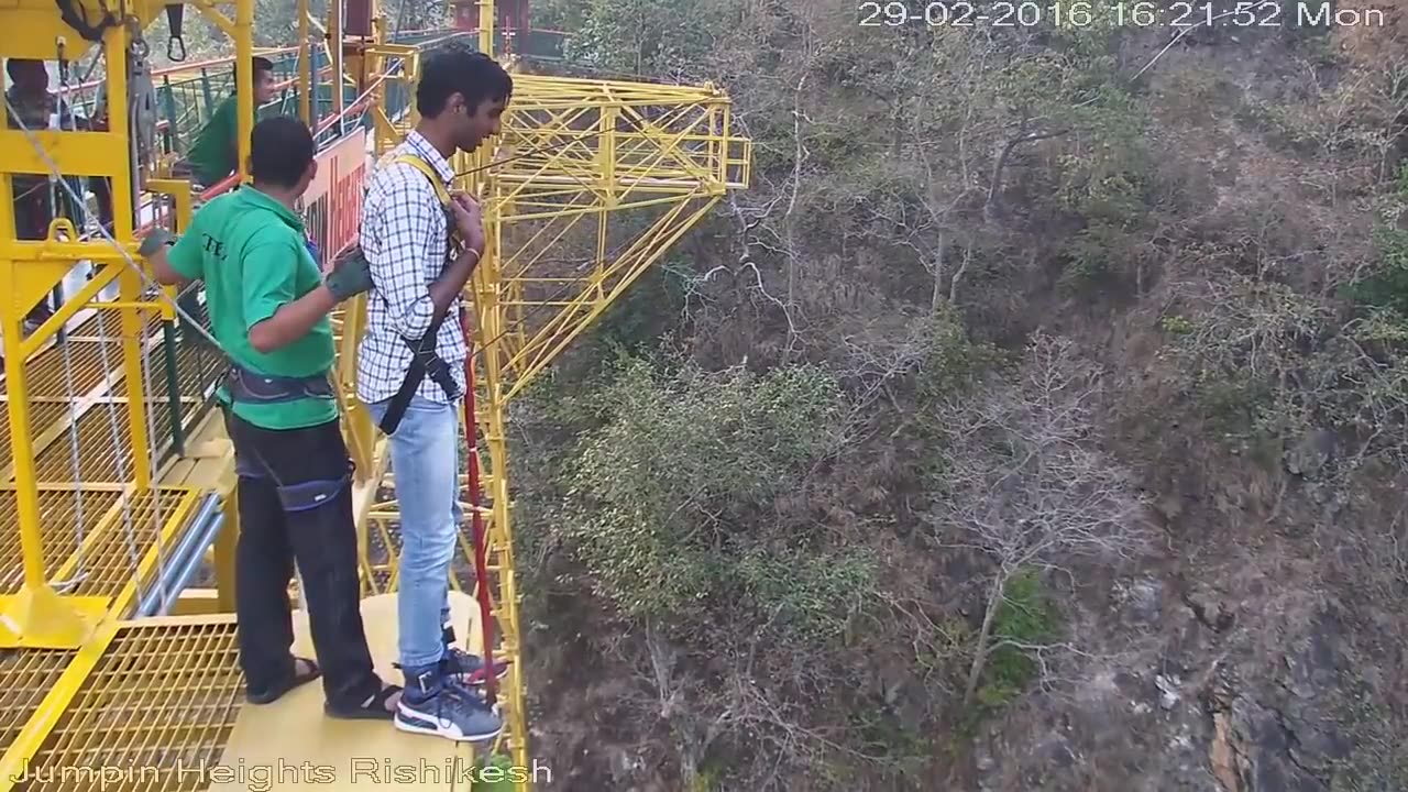 Bungee jump