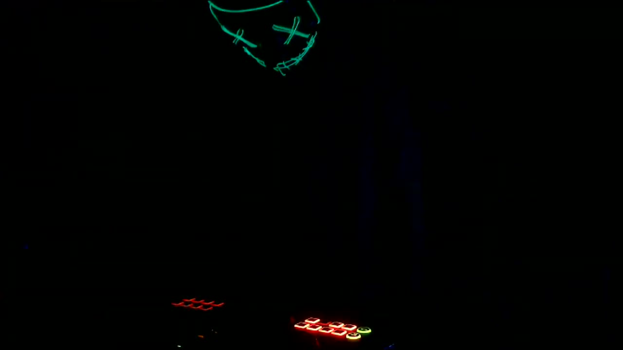 [Cyraxx Youtube 2021-7-6] GLITCH ZONE