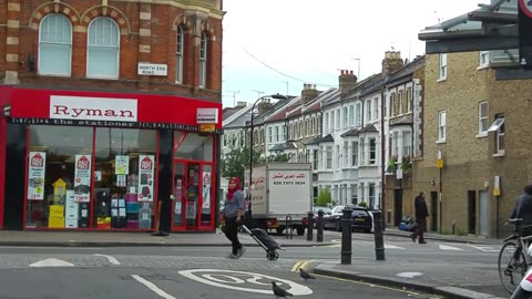 London Neighbourhood Guide - North End Rd - Fulham