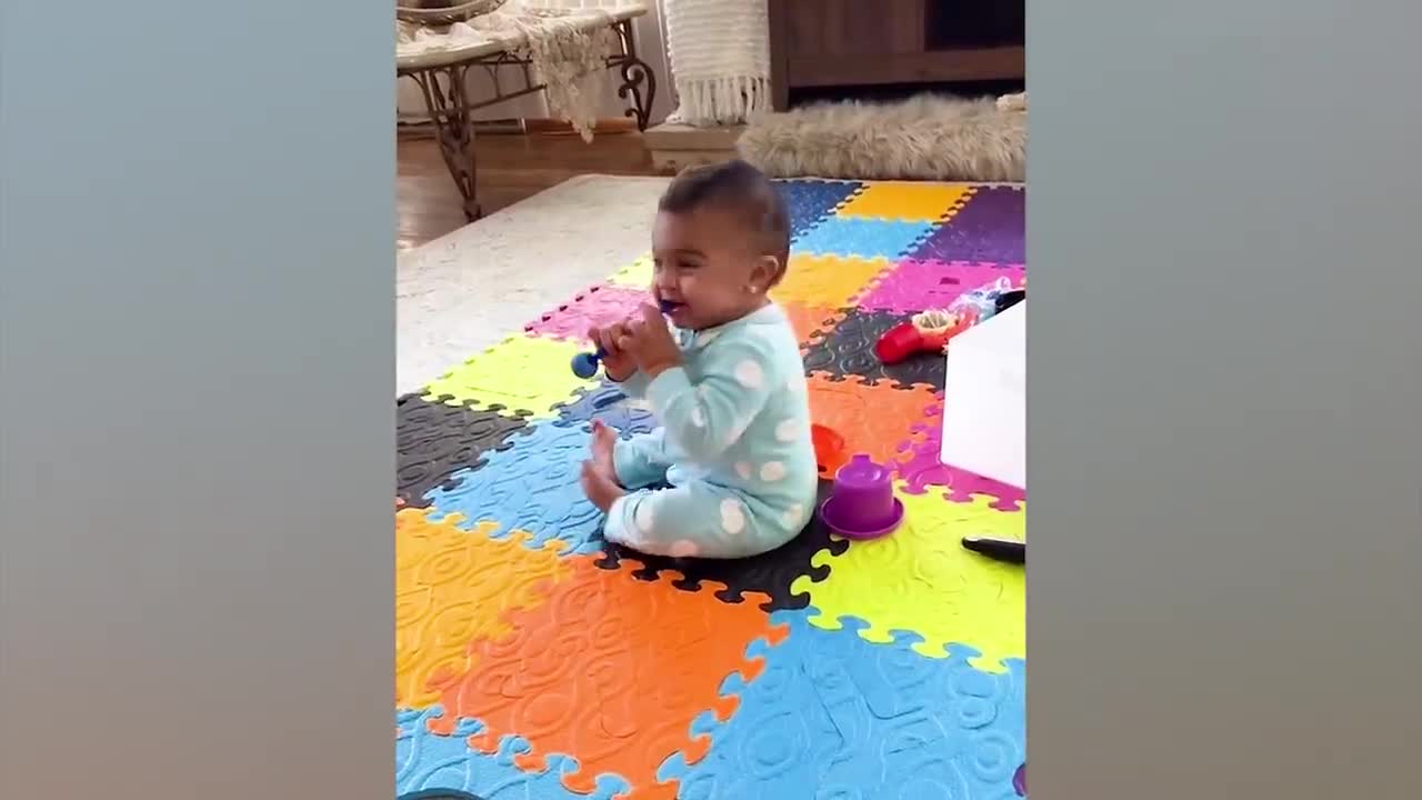 Cute Baby Dance