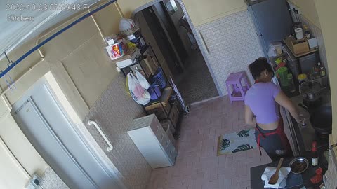 kitchen day n night 20221028