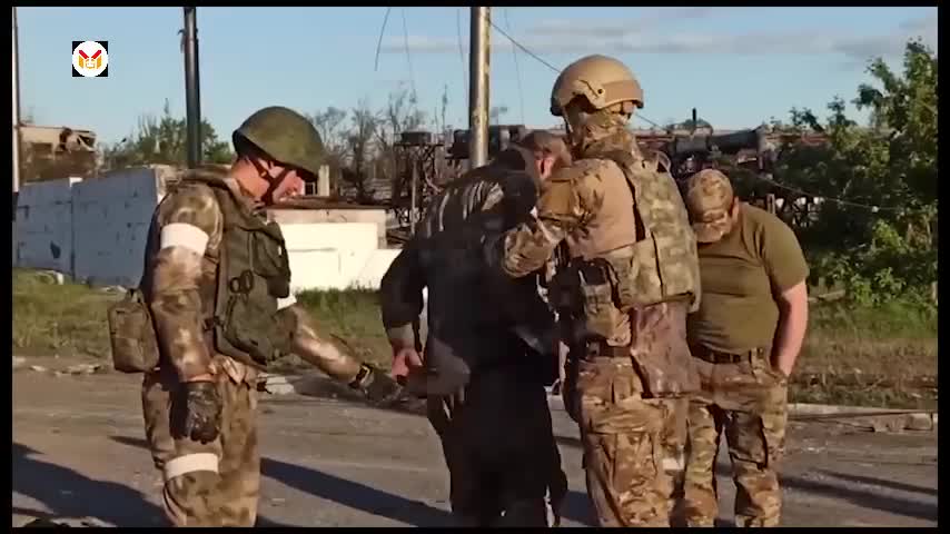 🔴⚡ 22 Mai Les derniers soldats ukrainiens à lusine sidérurgique dAzovstal, se sont rendus