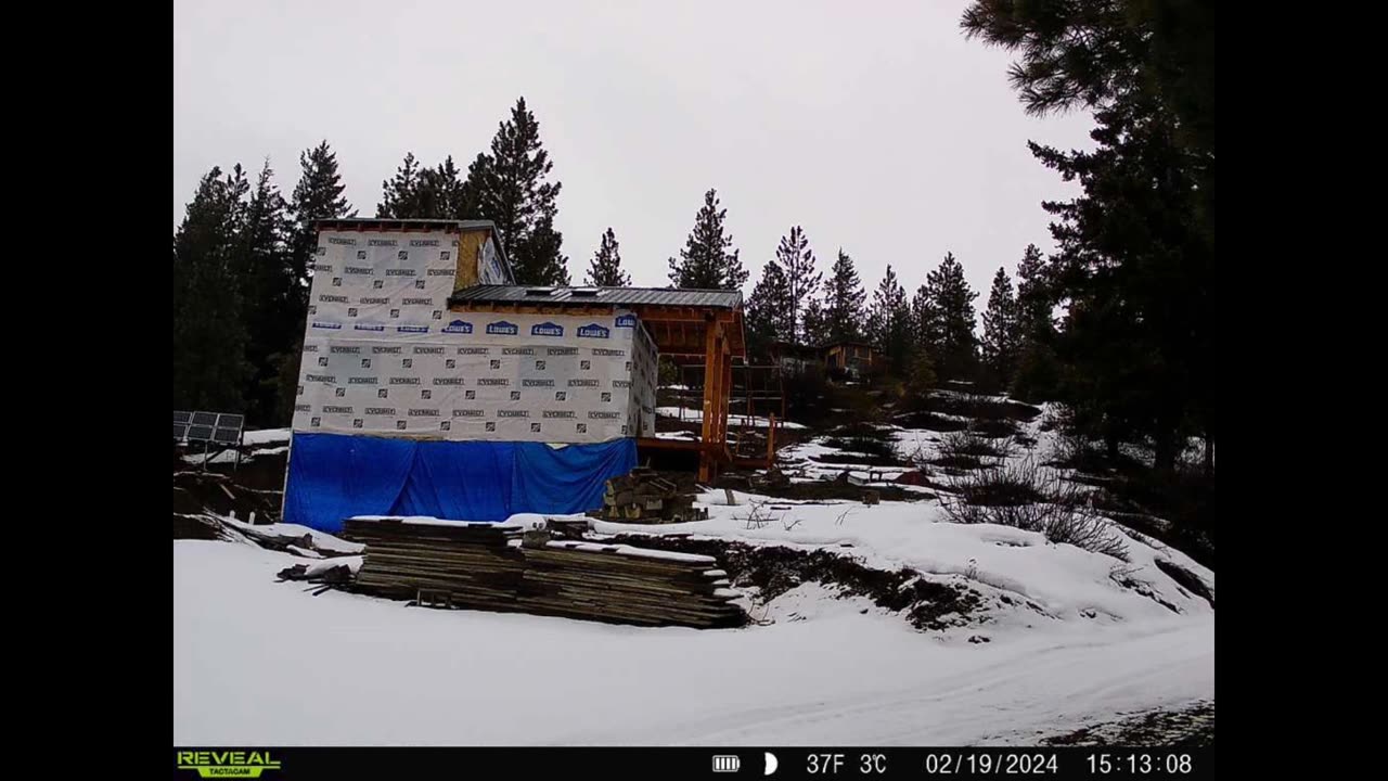 Off-Grid Cabin winter 23/24 timelapse