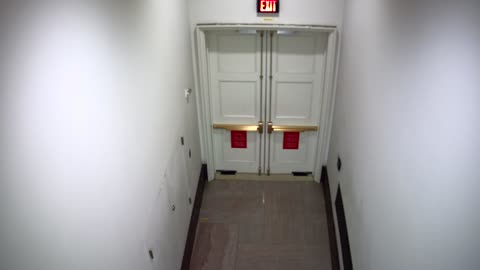 0751USCH02H202FireDoor_2021-01-06_18h29min54s043ms.mp4