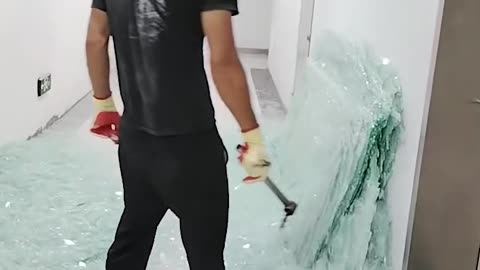 This Guy is Breaking Glass