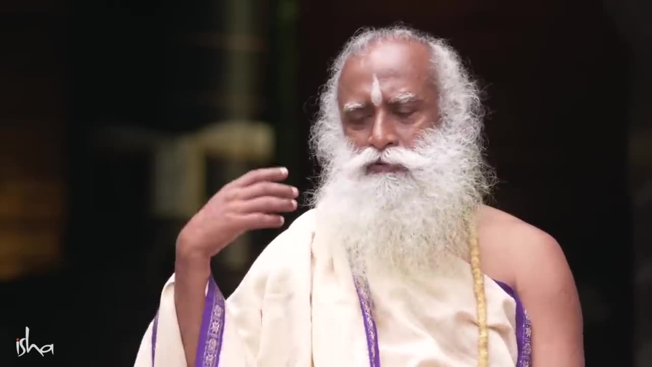 How to meditate by Sadhguru I For Beginners