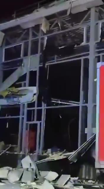 In Kharkov, a ru missile hit the Nova Poshta terminal. There are currently 13 victims.