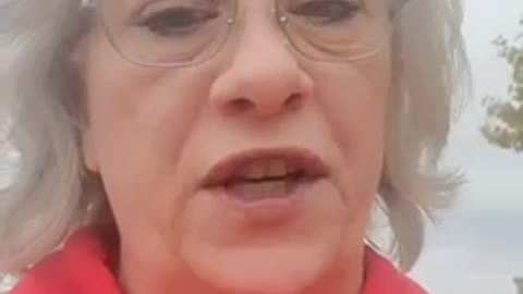 This lady Speaks the Truth about Trump - WAKE UP PEOPLE