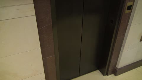 7026CVCSLElevatorLobbyAtriumSVC312_2021-01-06_13h00min00s833ms.mp4