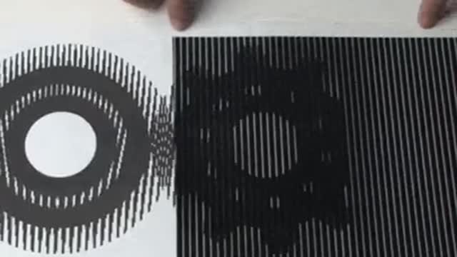 Gear rotation illusion