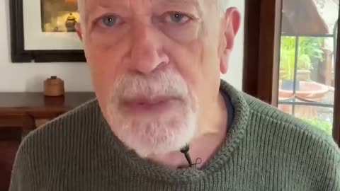 Why Are Billionaires Backing Trump? | Robert Reich