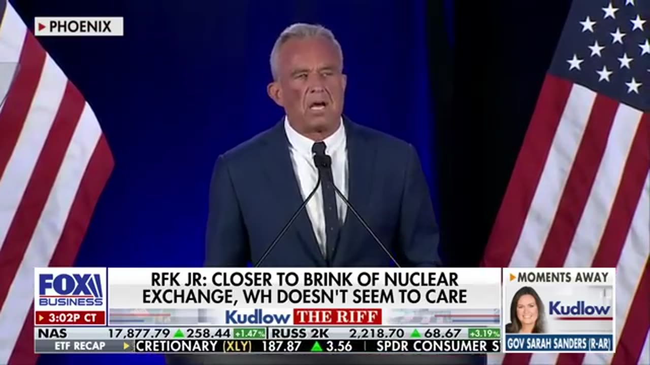 Larry Kudlow says I am in awe of RFK, Jr.